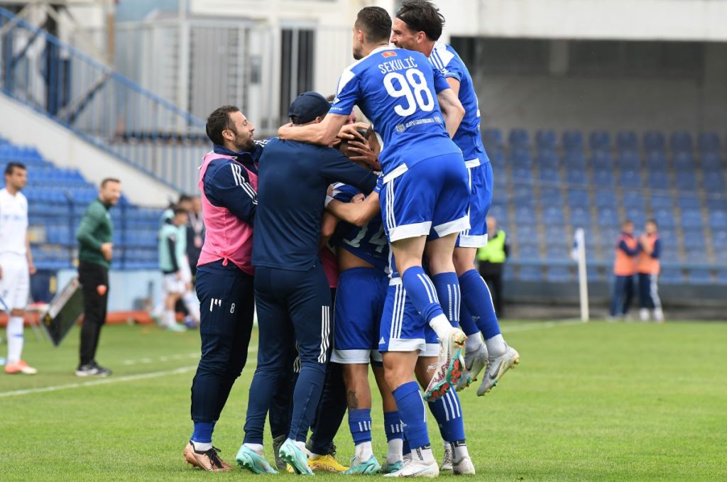 buducnost igraci slavlje