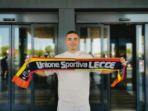 nikola krstovic lecce