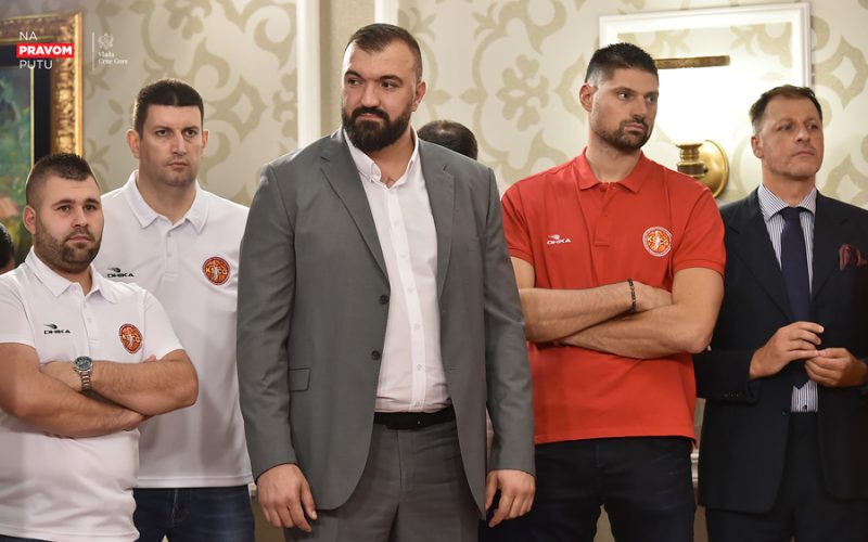 nikola pekovic kscg