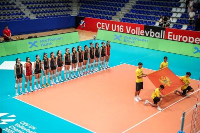 Grčka slavila, u nedjelju sa Hrvatskom - Odbojka Crna Gora