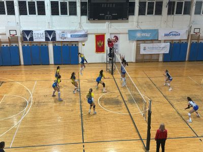 Herceg Novi dominantno do finala Kupa, Budućnost nakon još jednog maratona povela protiv Morače - Odbojka Crna Gora
