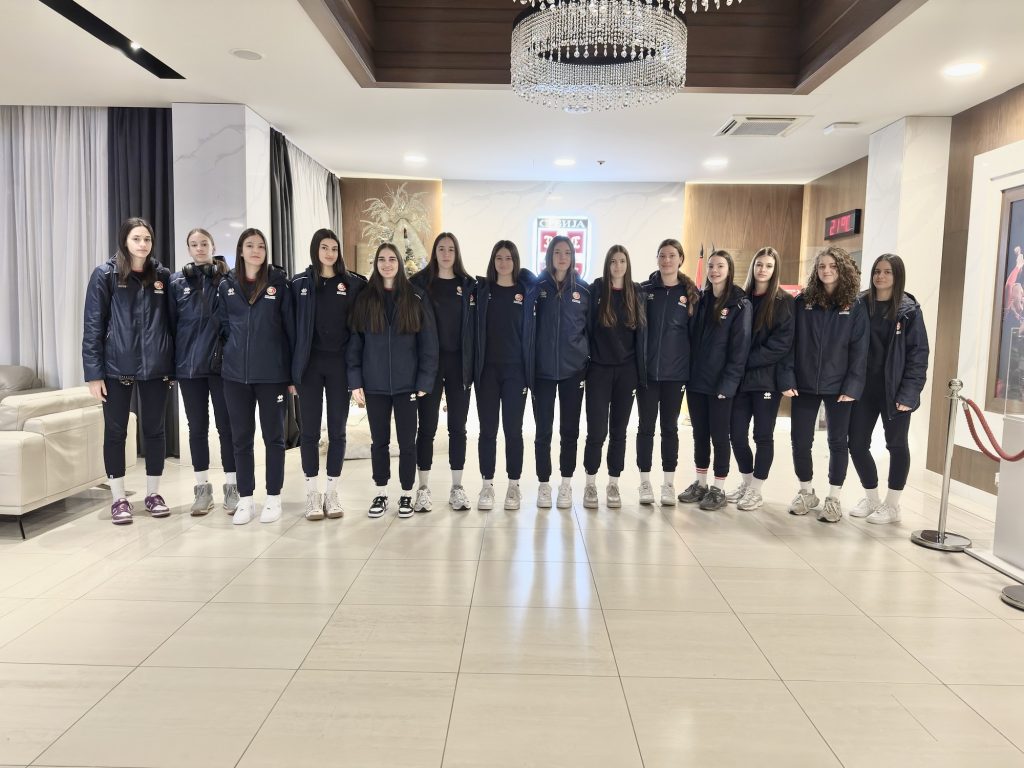 Ženska U18 reprezentacija spremna za zonski kvalifikacioni turnir u Bugarskoj - Odbojka Crna Gora