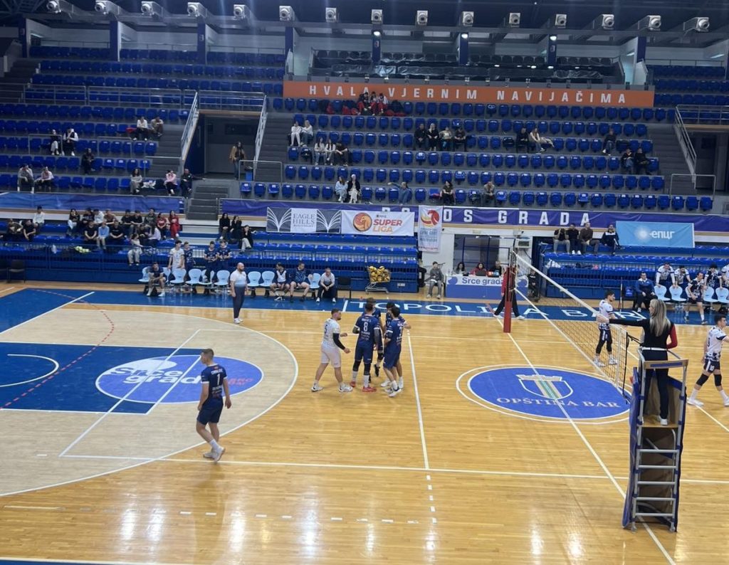 Sutjeska napravila brejk, Jedinstvo i Budućnost sigurni na svom parketu - Odbojka Crna Gora