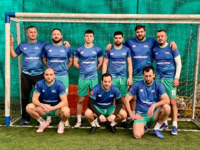 NALL INTERNATIONAL(1)