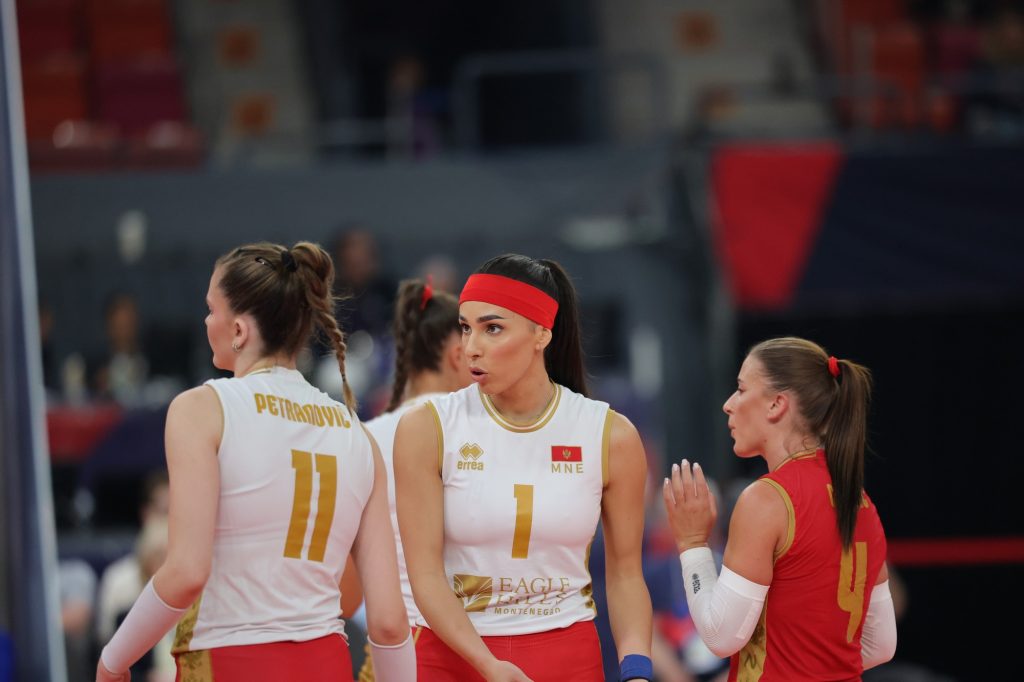 Italija je s razlogom vladar svijeta: Crnogorke se odmjerile sa olimpijskim šampionkama - Odbojka Crna Gora