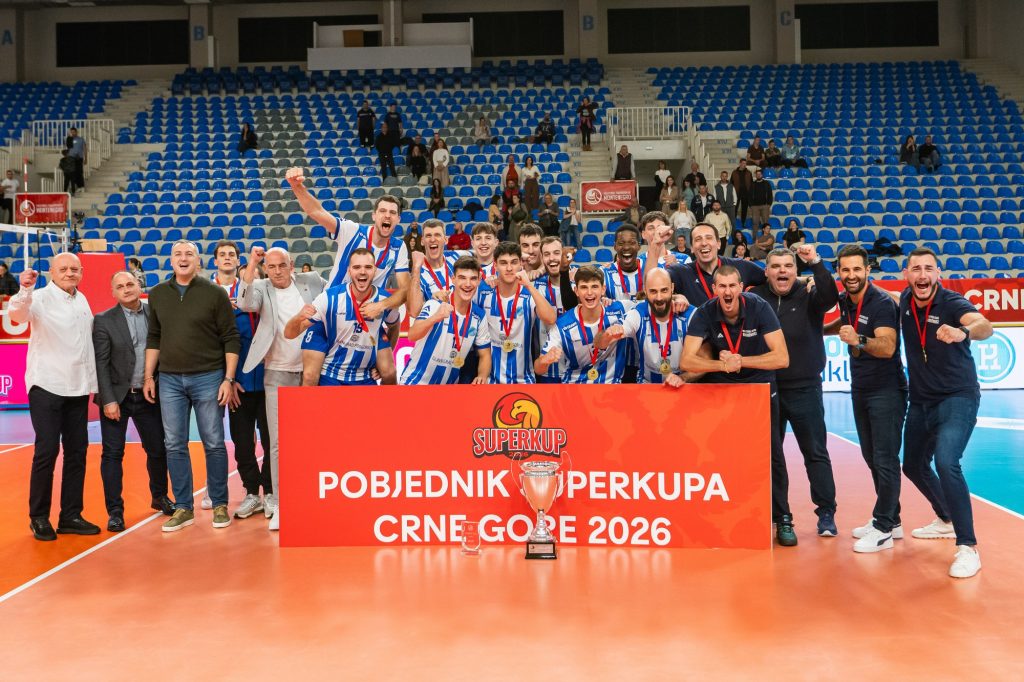 Spektakl u Superkupu pripao Budućnosti: Podgoričani u drami u pet setova odbranili trofej