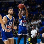Budućnost se poigrala sa živcima navijača, pa trojkama slomila Neptunas